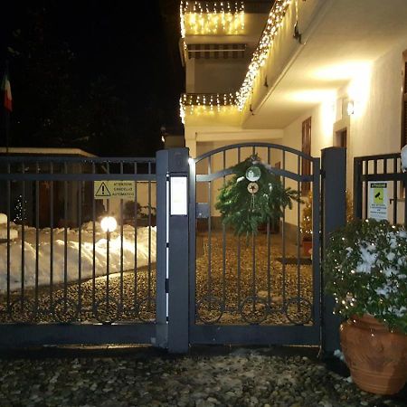 B&B Marge Oltrona di San Mamette Zewnętrze zdjęcie